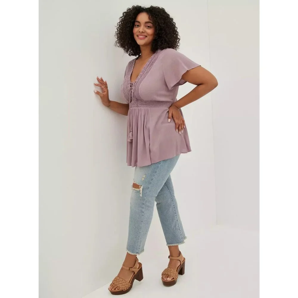 Torrid Babydoll Crinkle Gauze Crochet Inset Lace-Up Top Elderberry Plus Size 1X - Picture 2 of 7